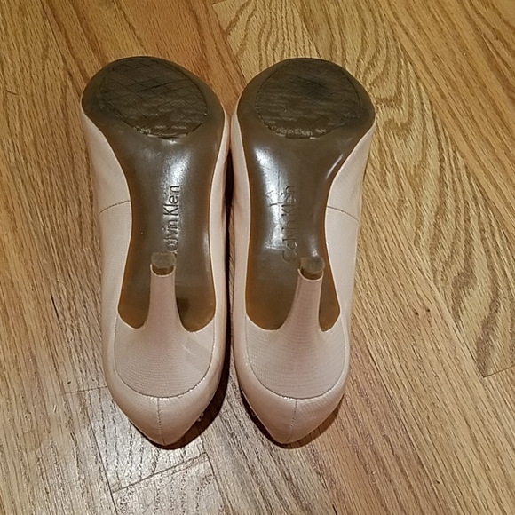 Calvin Klein Kasia Peep Toe Pumps Pale Pink Patent Leather - Picture 7 of 11